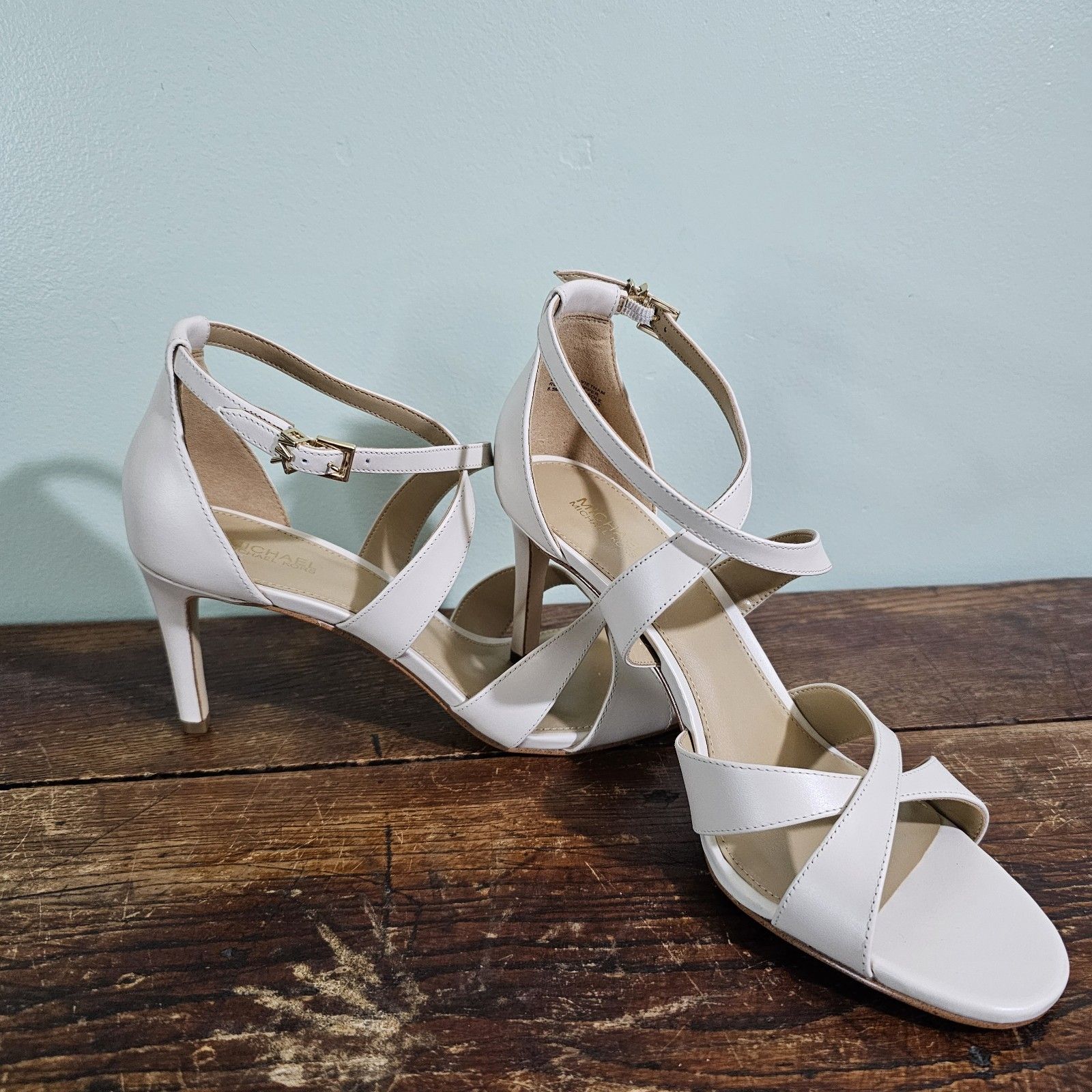 Michael Michael Kors Kinsley Leather Light Cream Heeled Sandals Womens 8.5m